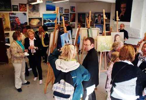 VELKOMMEN TIL GEKOS KUNSTSKOLE